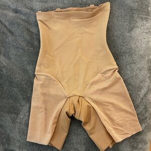 HoneyLove SculptWear SuperPower Short Women's Size XS Sand Shapewear Sculpting